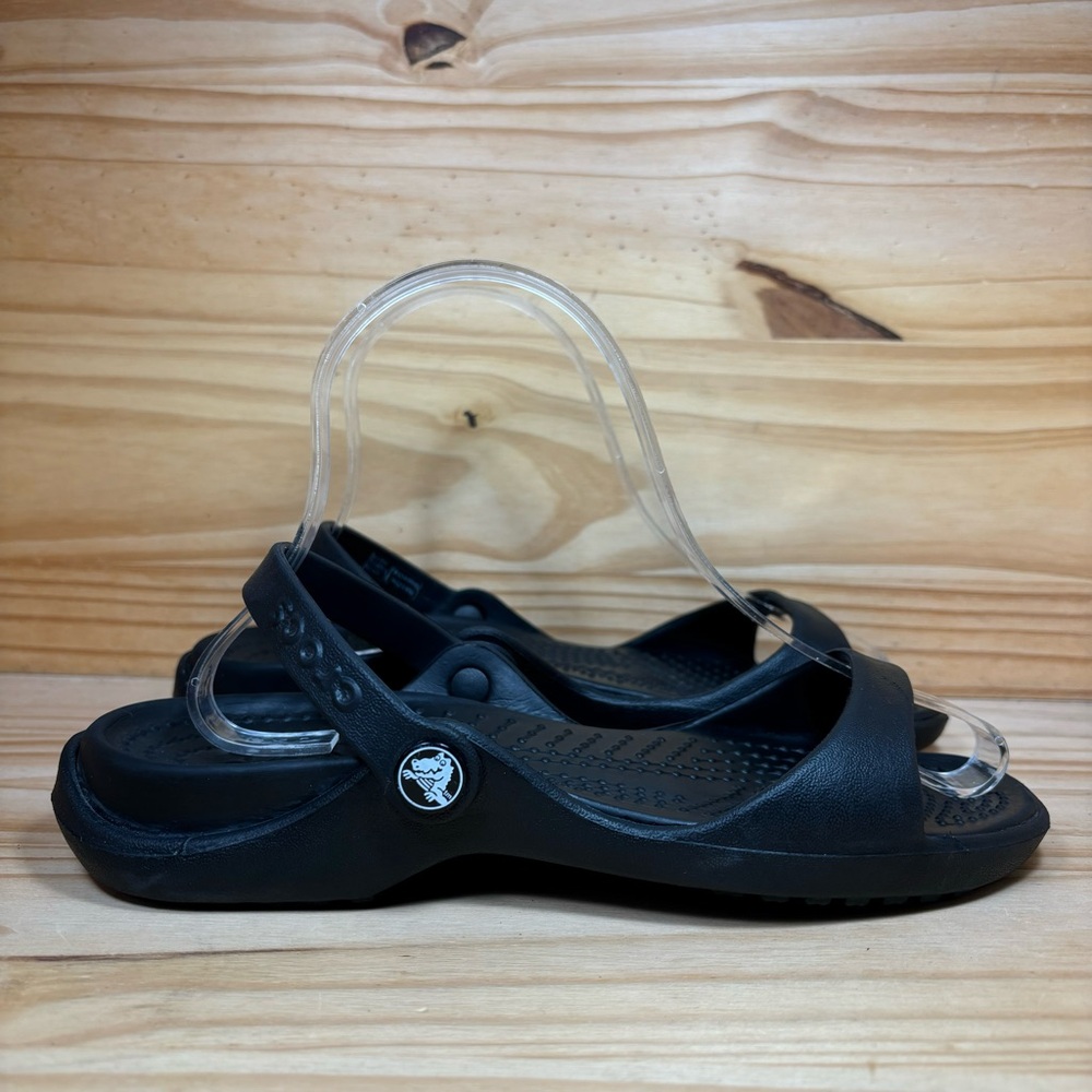 Crocs Cleo Sandal Slides Women’s Size 7 Black Strappy Flat Sandals
